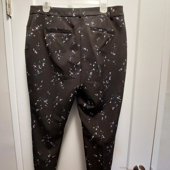 ** DONATED ** Women's Black w/Mini Florals Print Straight Leg Pant - Size 12 - Picture 7 of 12